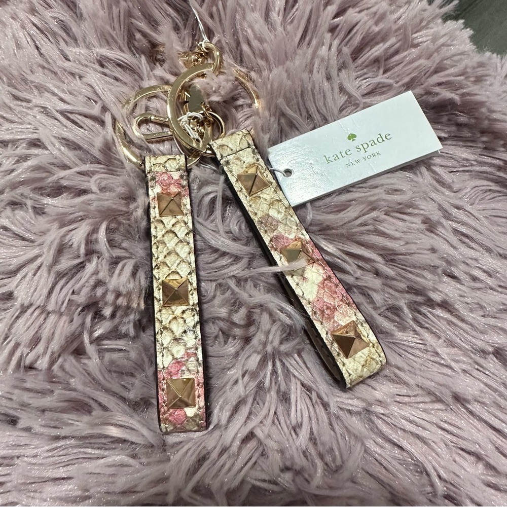 Pyramid Stud Lanyard for one